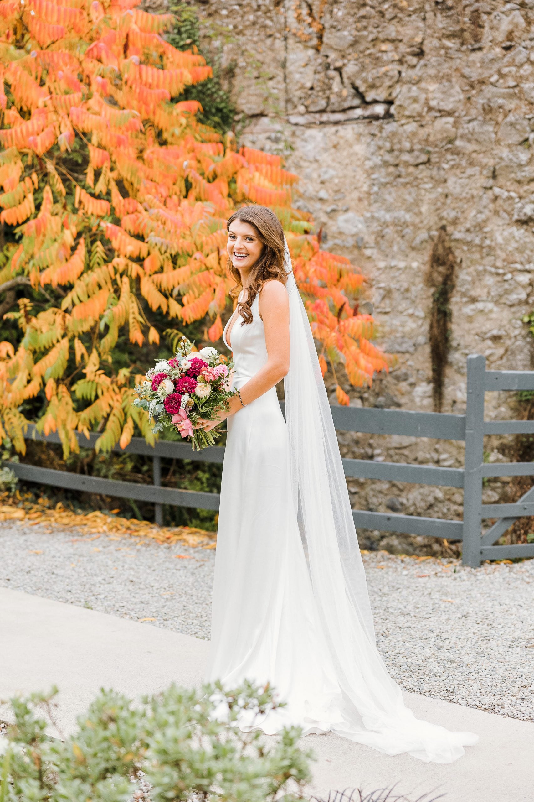 The White and Gold Bride: Kate