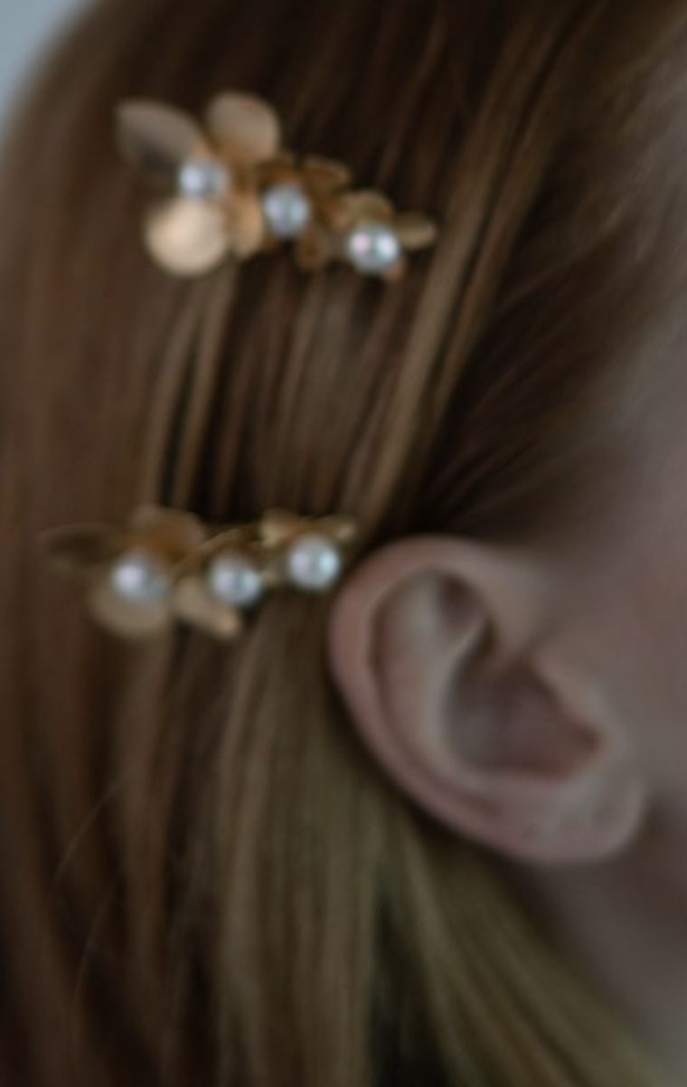 Lucie Pearl, Floral Comb by Blue Meadow